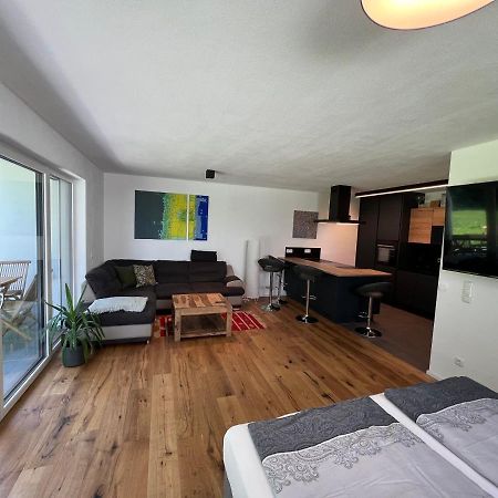 Pr Apartment Lenzing エクステリア 写真