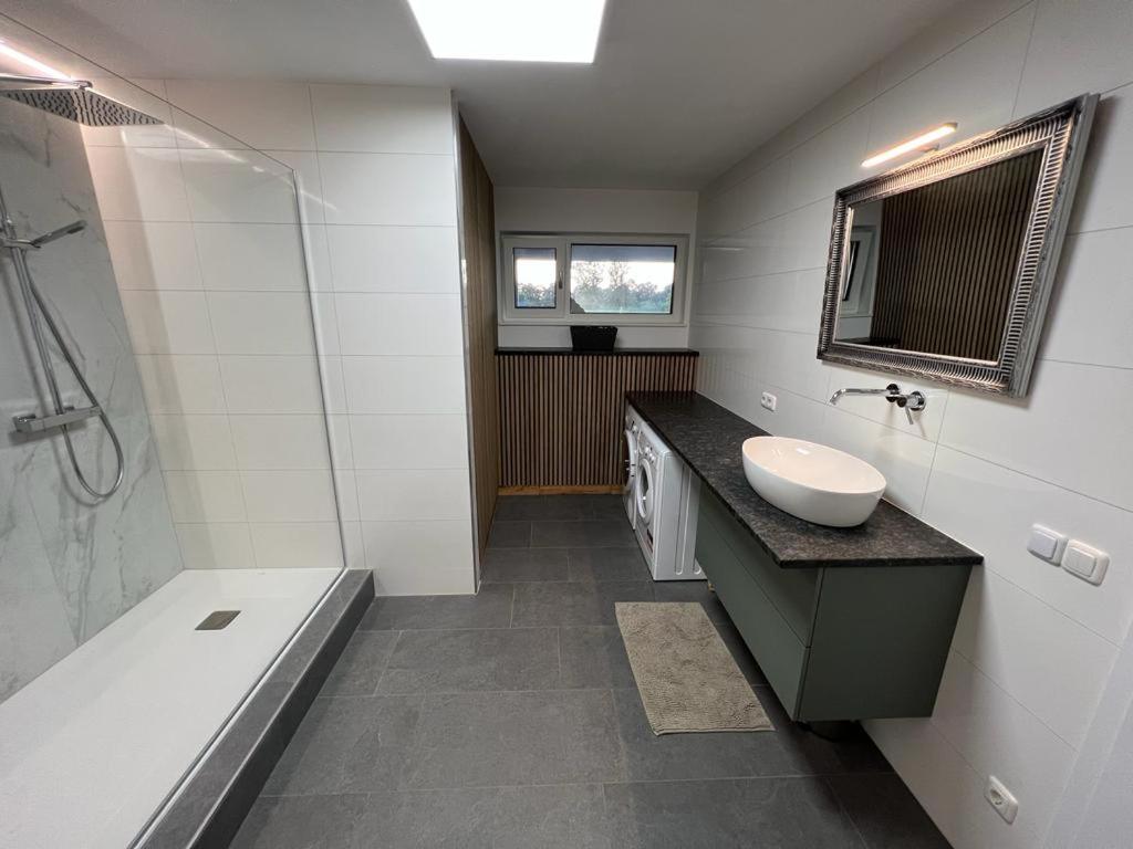 Pr Apartment Lenzing エクステリア 写真