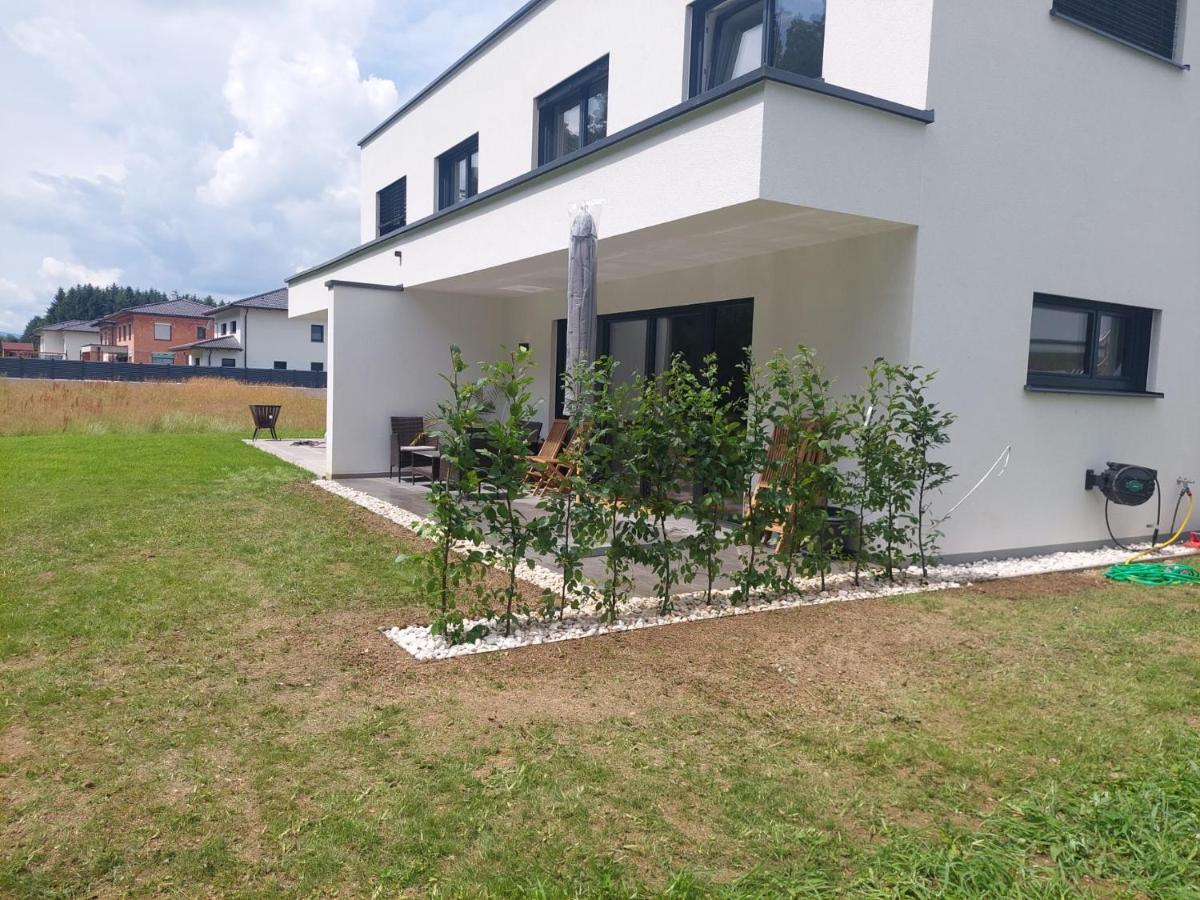 Pr Apartment Lenzing エクステリア 写真
