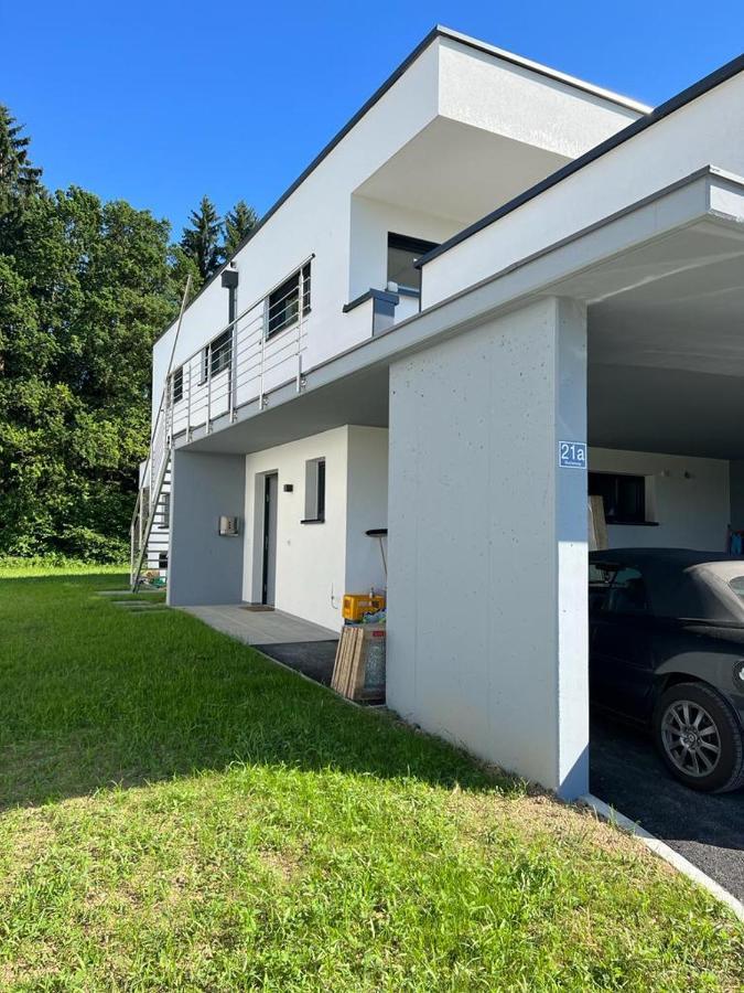 Pr Apartment Lenzing エクステリア 写真