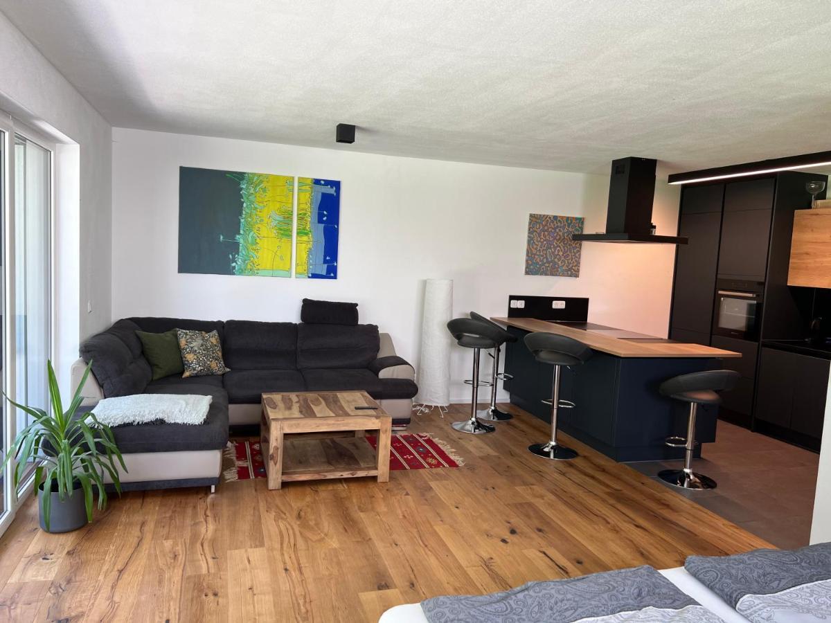 Pr Apartment Lenzing エクステリア 写真